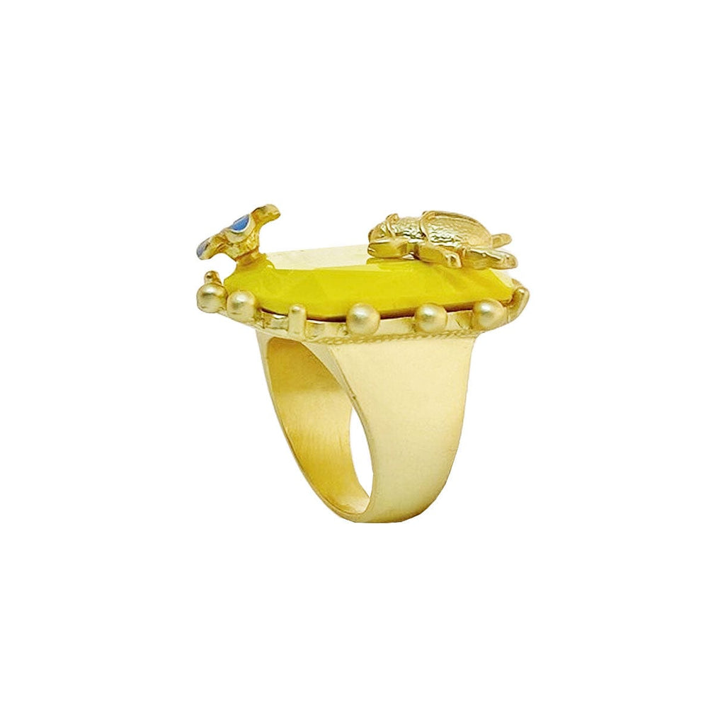 Golden Ring w/ Yellow Resin & Bug & Enamel Flower