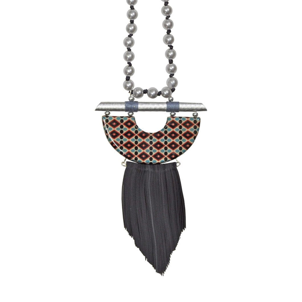 Pearls Necklace with Fringe Pendant